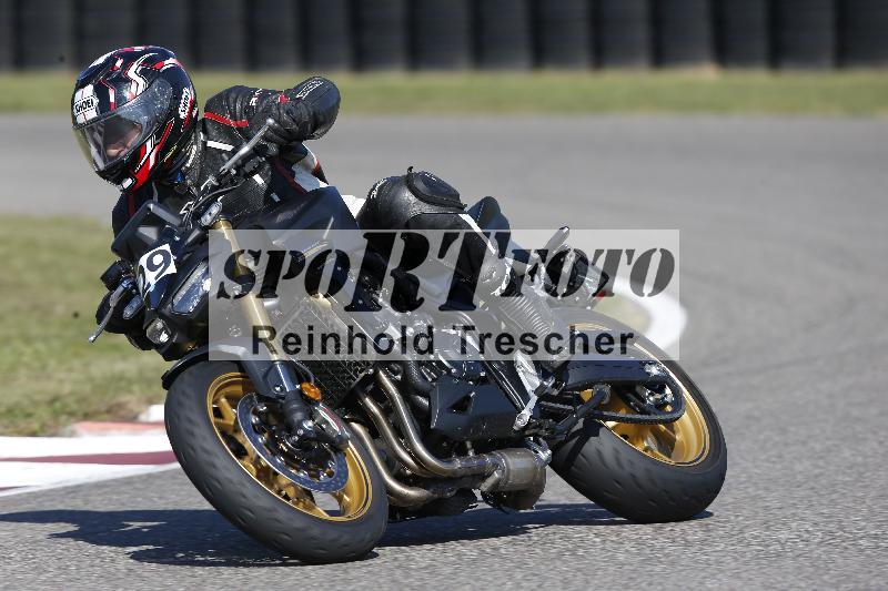 /Archiv-2025/49 26.08.2025 Cornu Master School ADR/blau-bleu/29